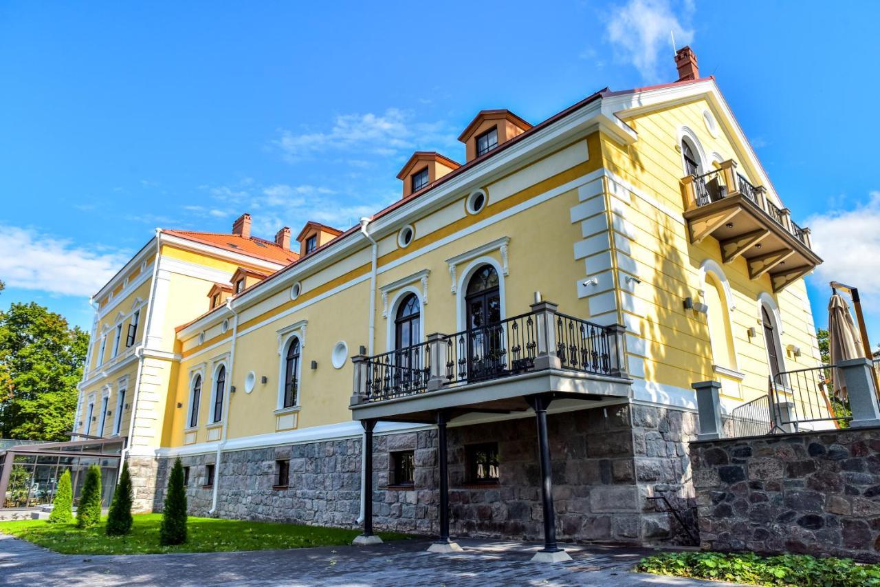 Schloss Fellin Boutique Hotel And Spa Вільянді Екстер'єр фото