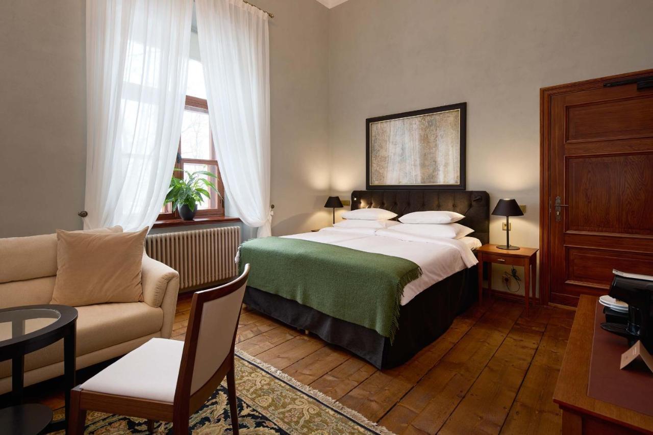 Schloss Fellin Boutique Hotel And Spa Вільянді Екстер'єр фото