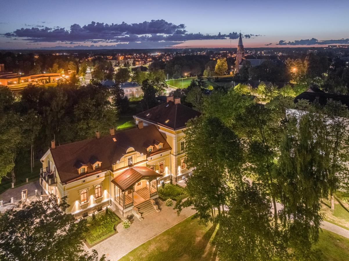 Schloss Fellin Boutique Hotel And Spa Вільянді Екстер'єр фото